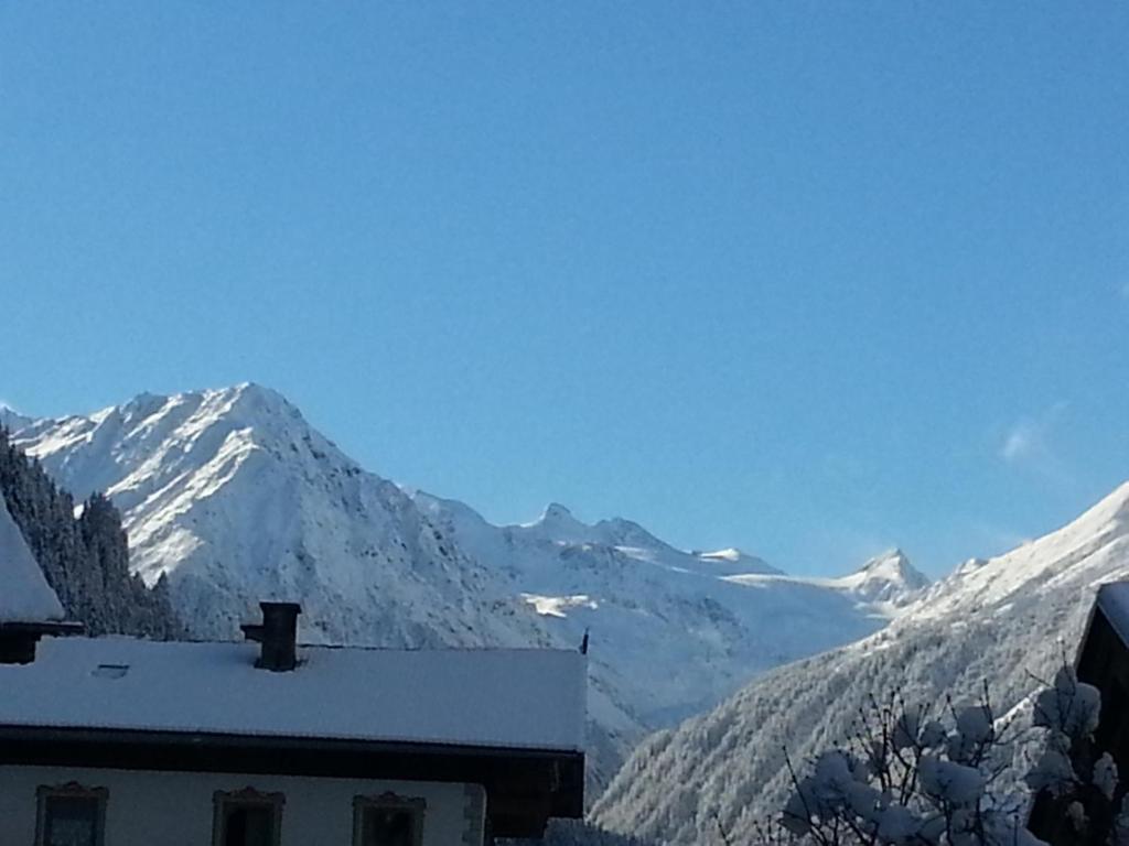 Haus Am Gletscher Neustift im Stubaital Luaran gambar
